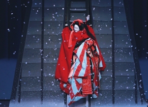 平成24年度の演目「伊達娘恋緋鹿子」