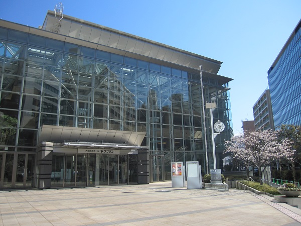 大田区民ホール・アプリコ外観写真