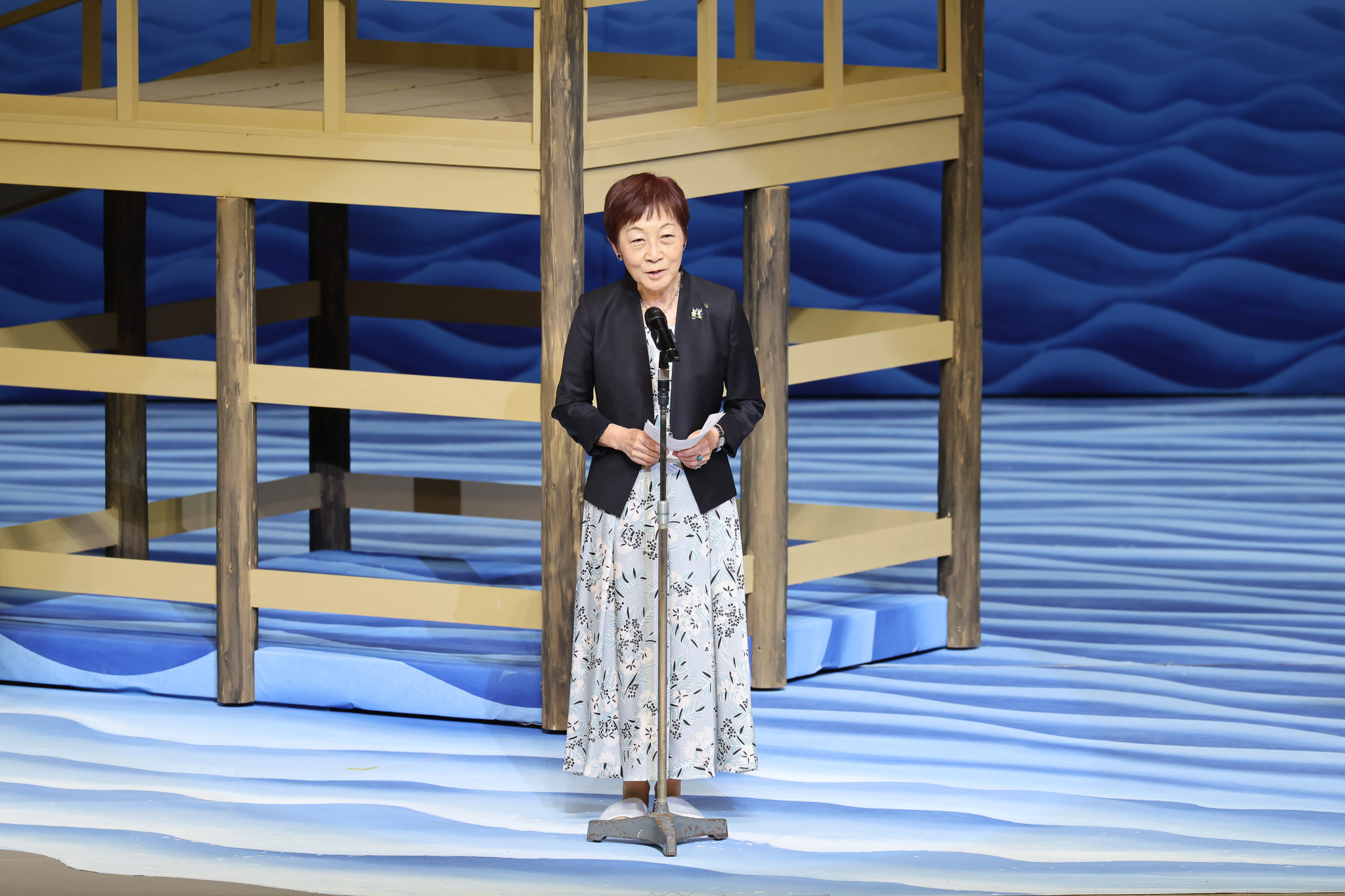 挨拶を述べる長谷川眞理子日本芸術文化振興会理事長