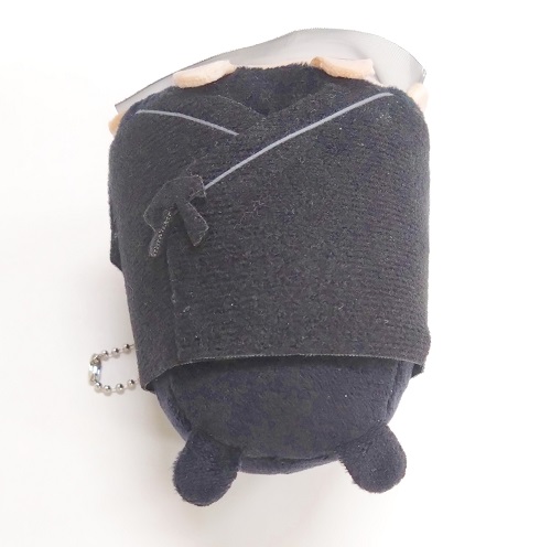 「くろごちゃんもちころりん」下からの写真