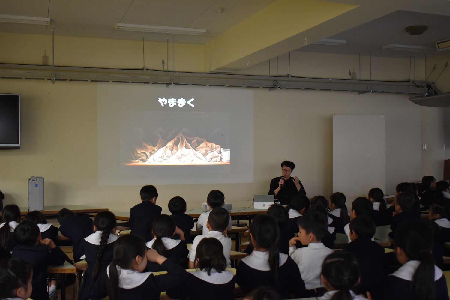 山幕の舞台写真