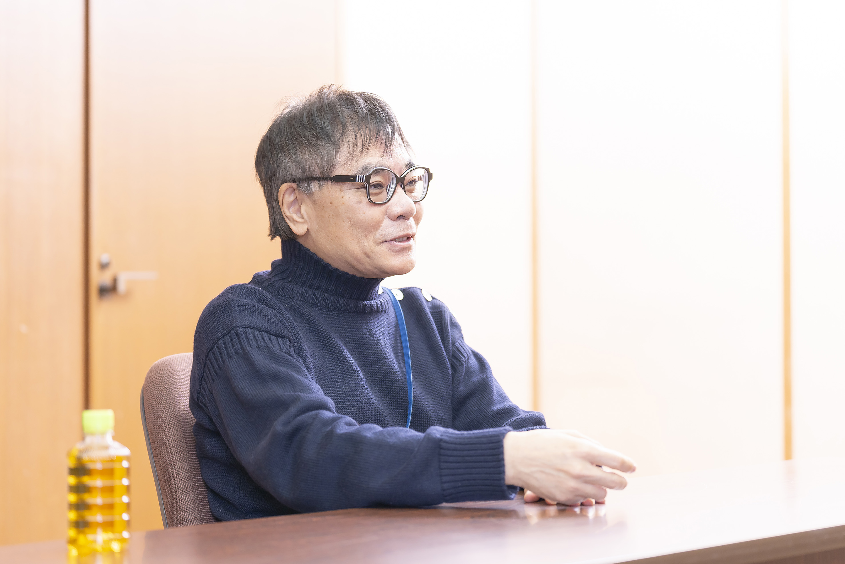 穏やかに『曾根崎心中』とかしらのことを聞くいとうせいこう