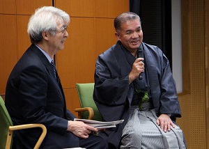 中島国彦さんと森常好さんの写真